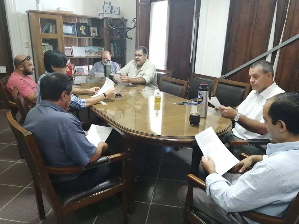 SE SUSPENDEN SESIONES Y REUNIONES DE COMISIONES