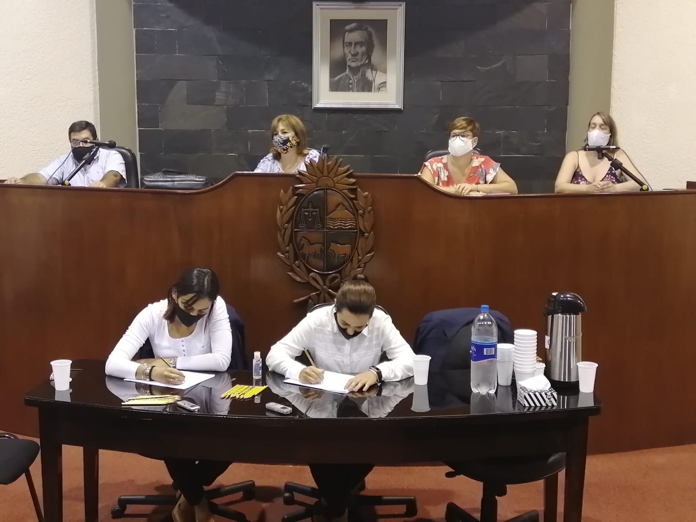Normativa crematorios: legislación recibió a técnicos de la Intendencia