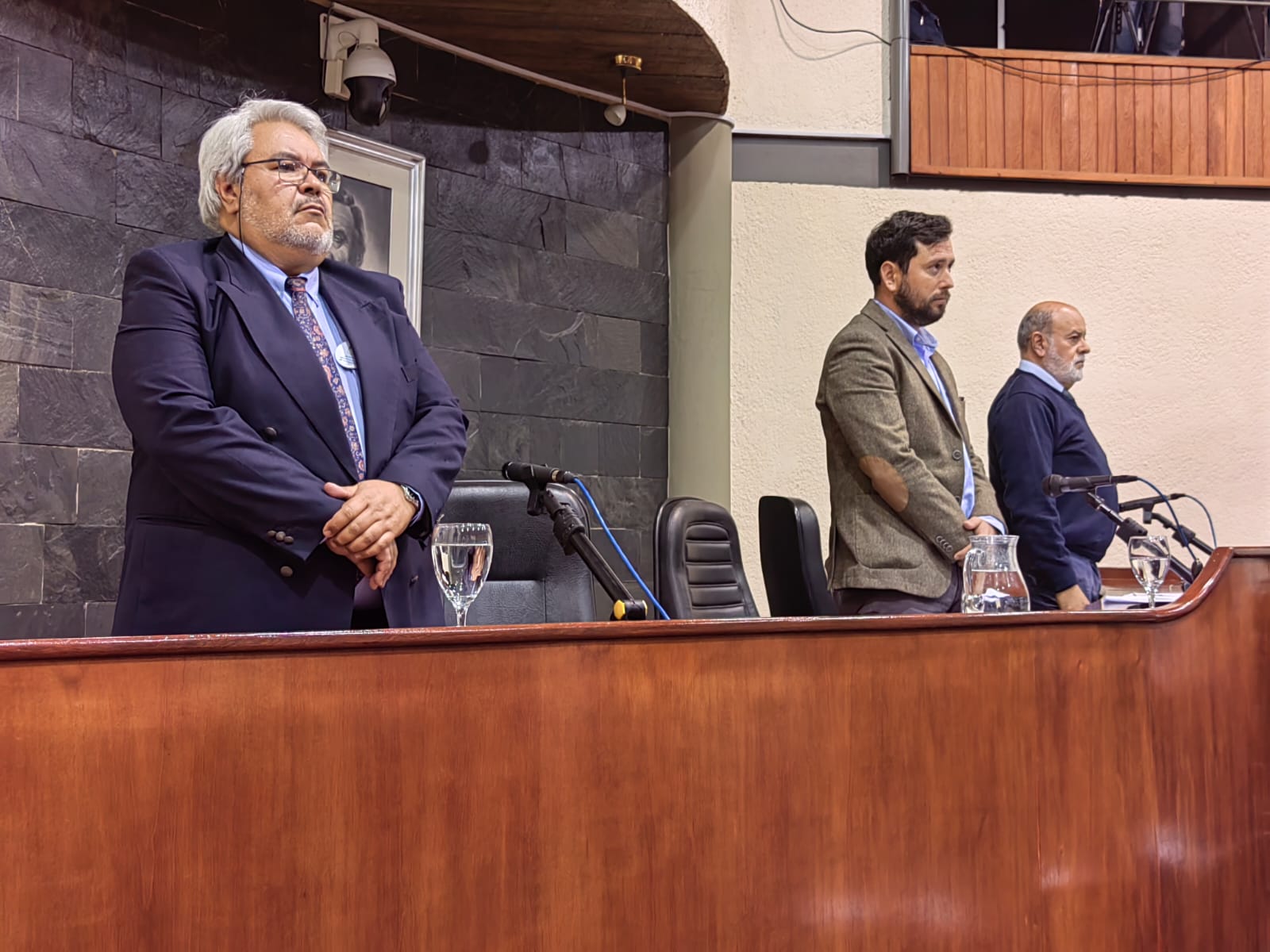 Minuto de silencio en homenaje a Ediles fallecidos