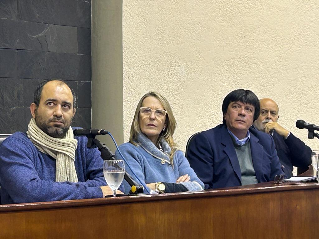 Junta sesionó en recordatorio del Golpe de Estado Cívico – Militar