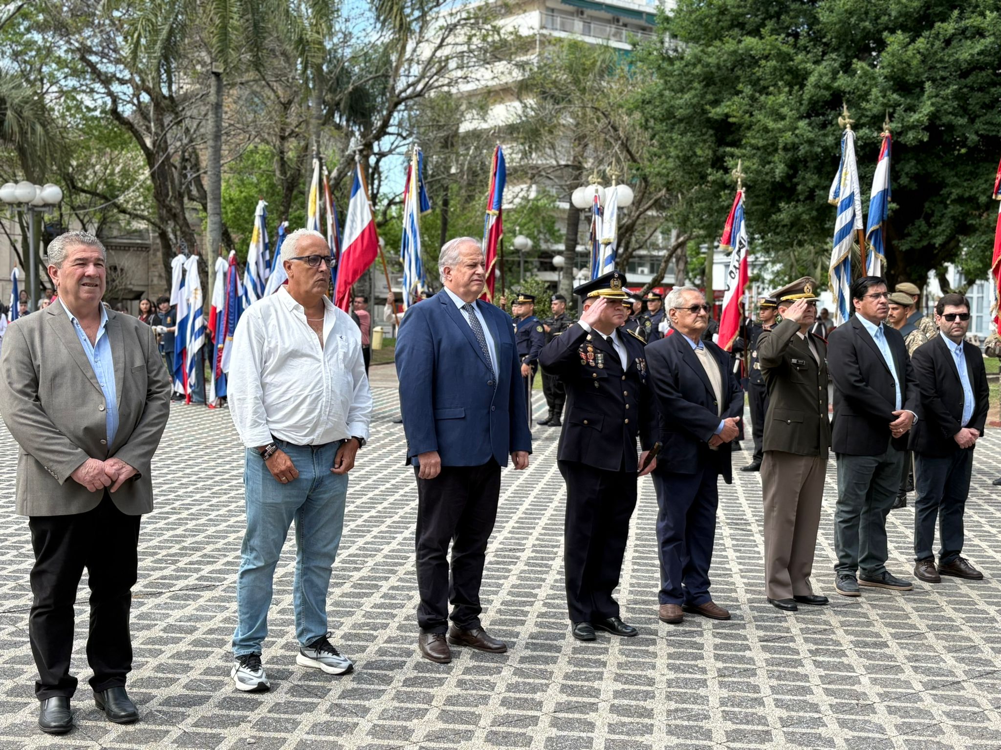 Acto en la Plaza 19 de Abril