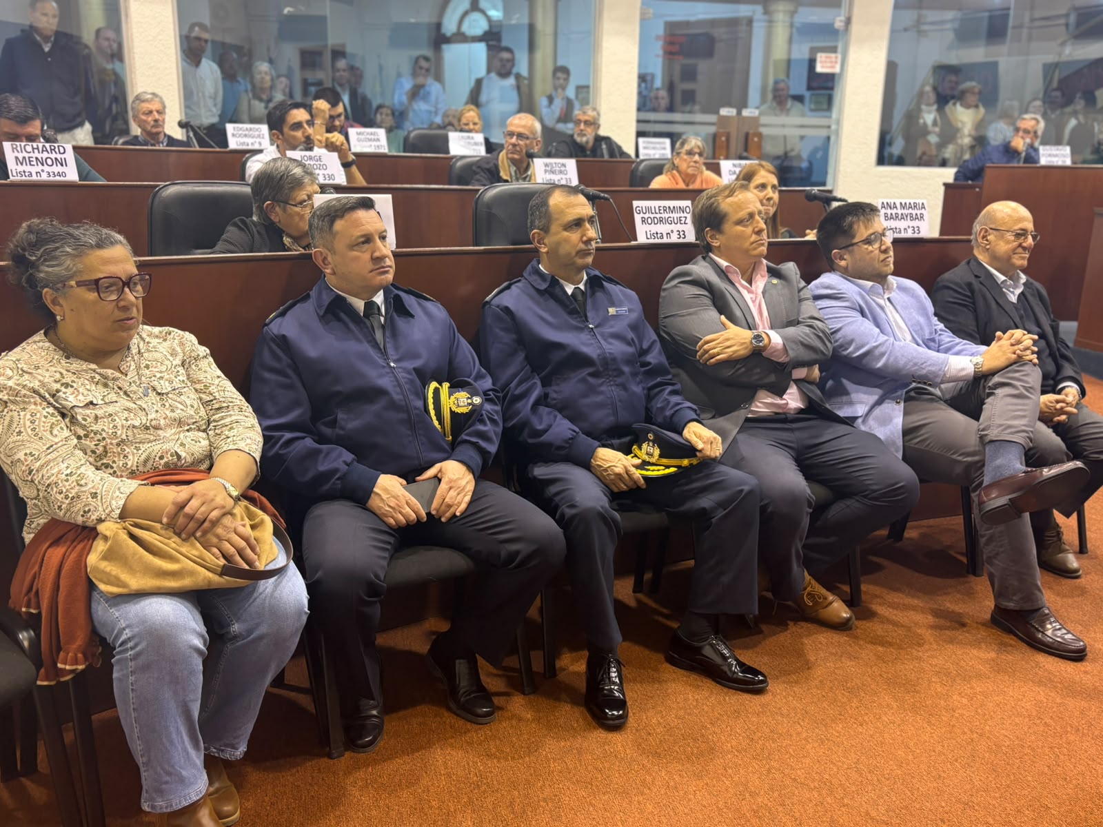 Sesión en homenaje al comunicador Abel Duarte